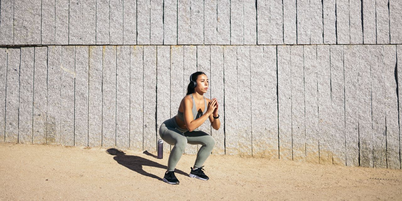 the-surprising-strength-workout-linked-to-better-brain-function,-according-to-a-neuroscientist